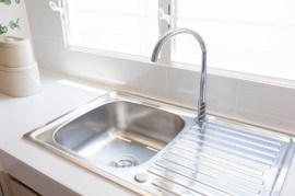 Save Time and Money with these DIY Stainless Steel Cleaning Hacks
